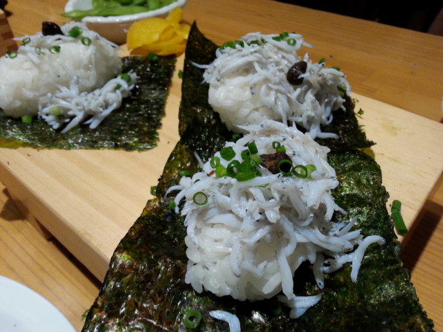 20150807_185613しらすおにぎりと浜納豆