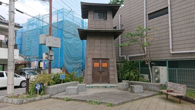 44298403_1899076467065848_5422959745268973568_n